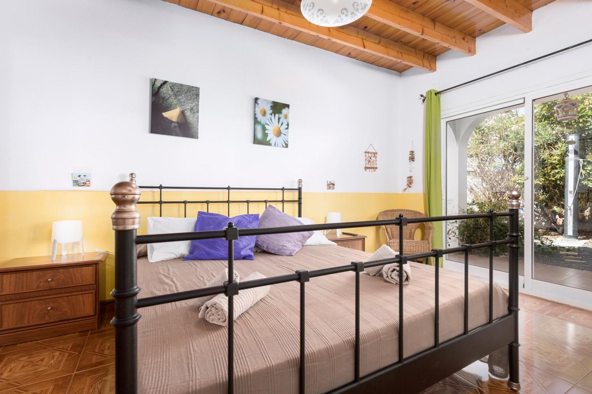 Home2Book Quiet Villa With Private Pool Трикивихате Экстерьер фото
